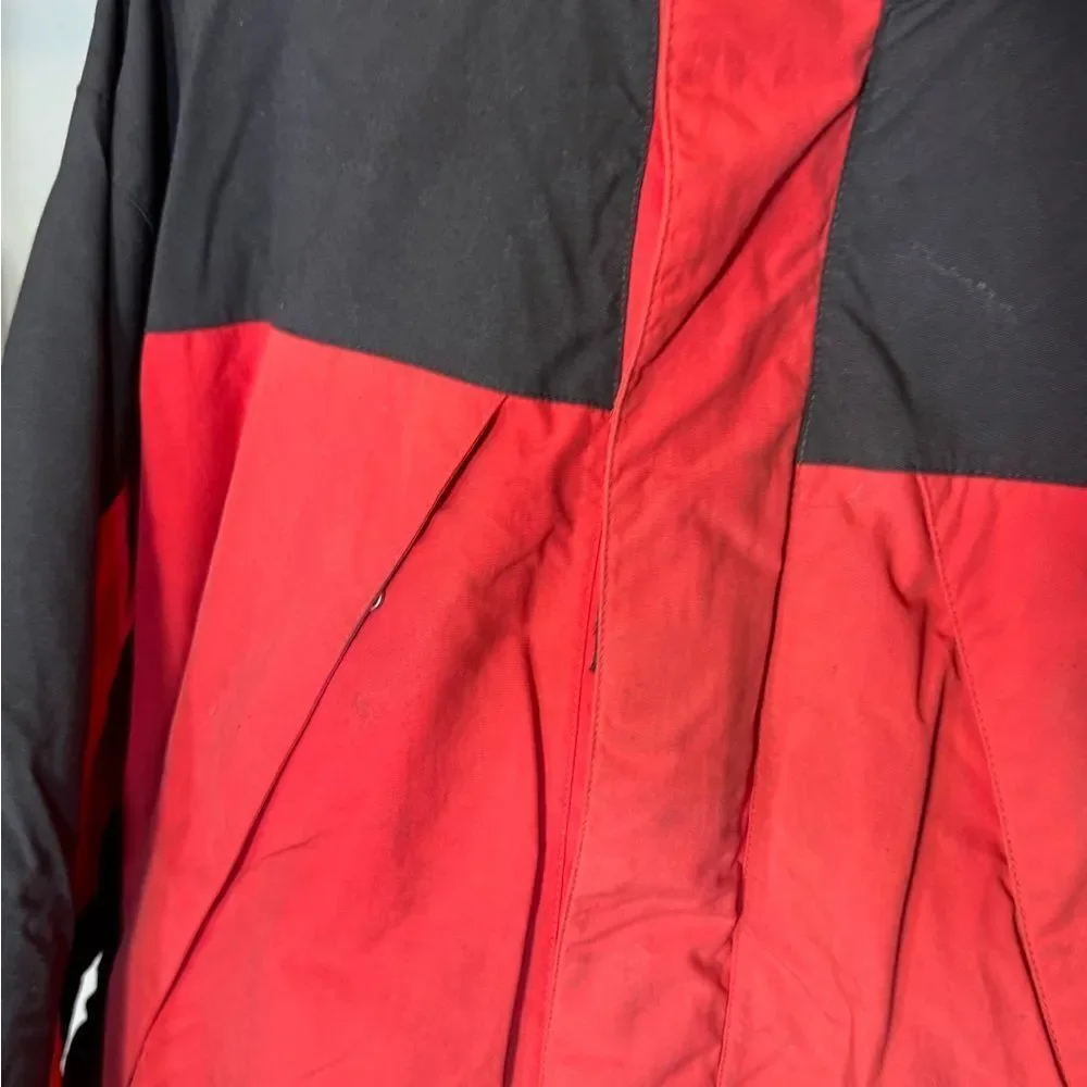 Vintage The North Face Men's Bold Red and Black Ski Jacket